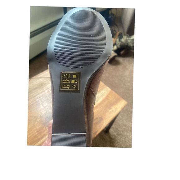 Market and Spruc Stylish Taupe Ankle Boots Wedge Heel BuckleBooties. NWOT - Picture 5 of 8